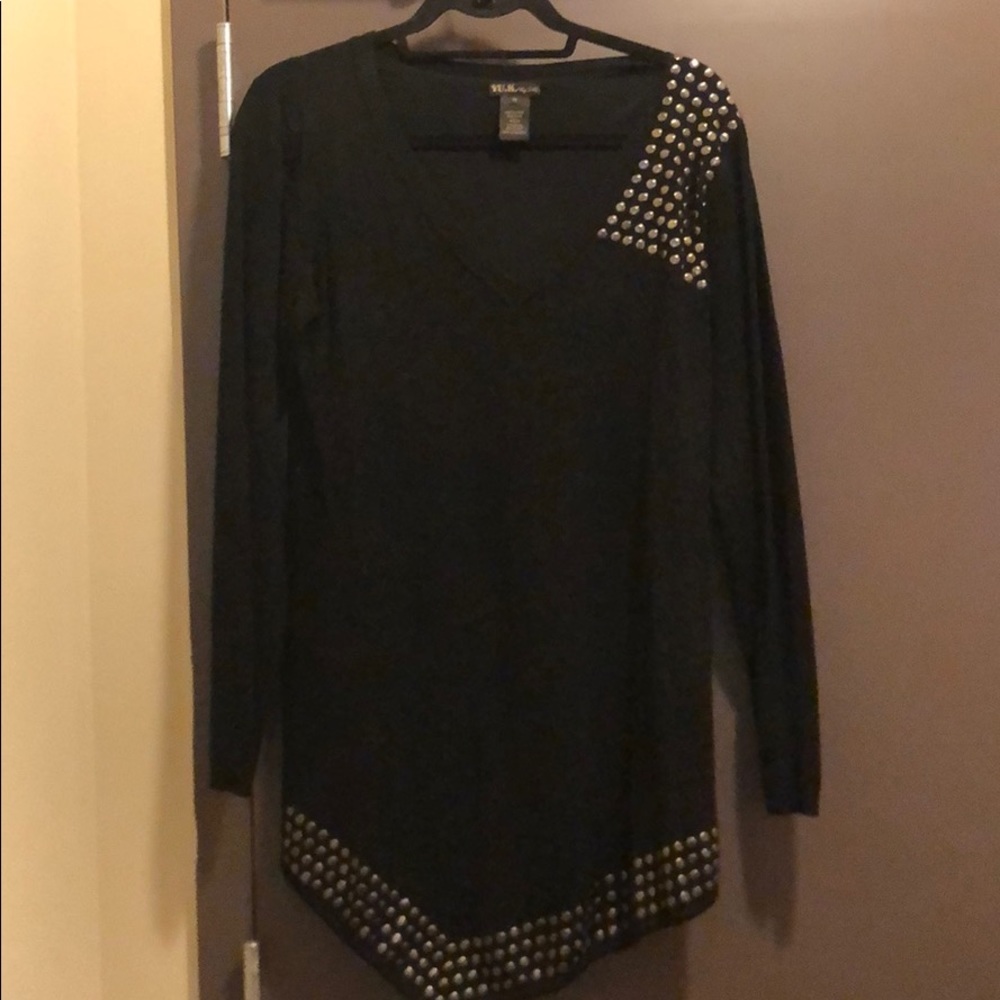 Long black tunic with grommet detailing